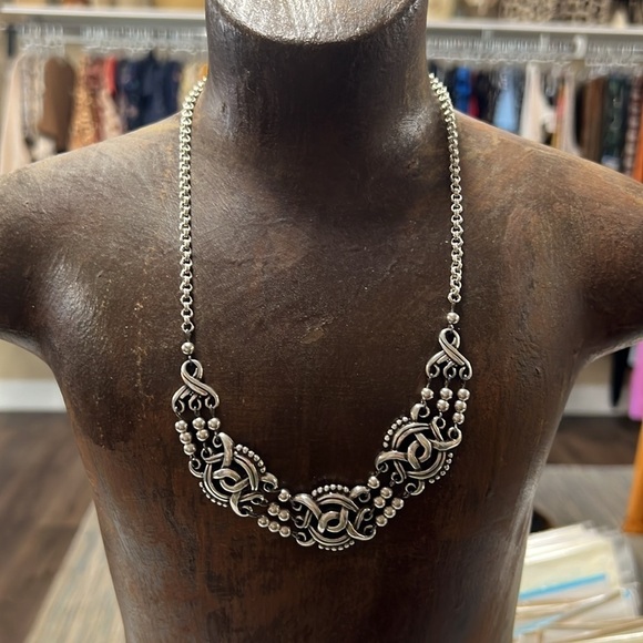Brighton Rosarita Silver Plated Collar Bib Necklace Retired Stlye - Picture 1 of 6